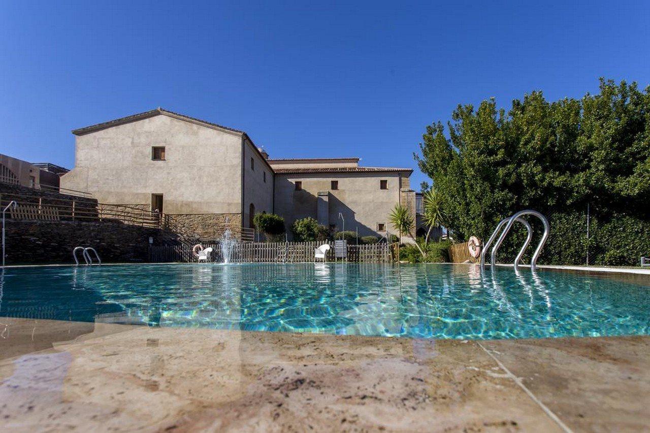 Hotel 4 Estrellas Conventual De Alcantara Екстериор снимка