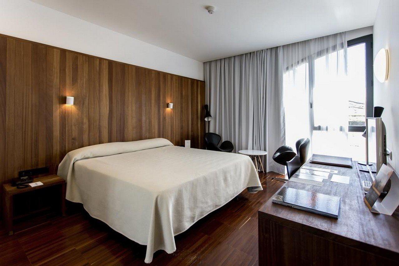 Hotel 4 Estrellas Conventual De Alcantara Екстериор снимка