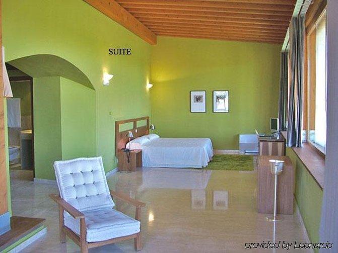 Hotel 4 Estrellas Conventual De Alcantara Стая снимка