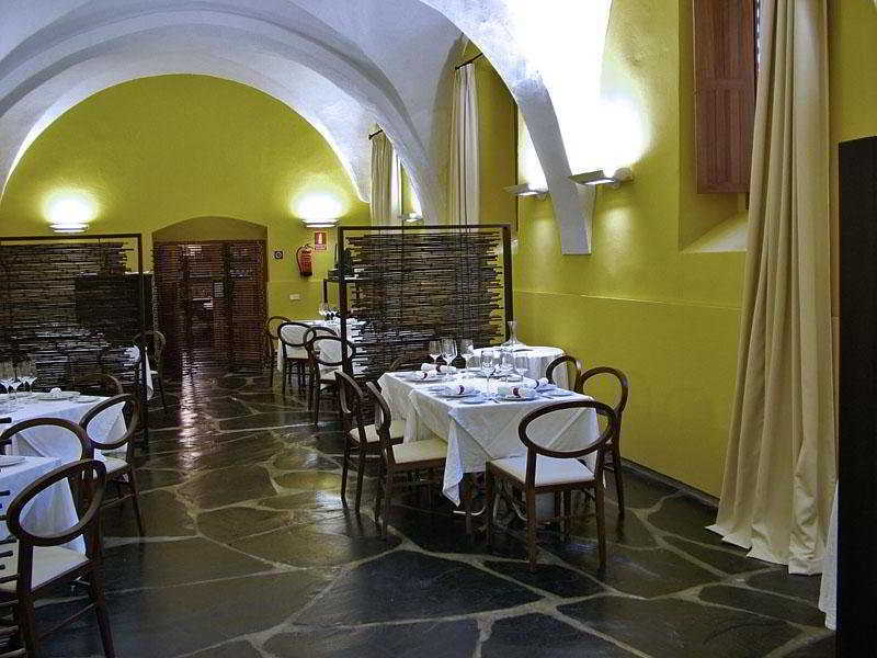 Hotel 4 Estrellas Conventual De Alcantara Ресторант снимка